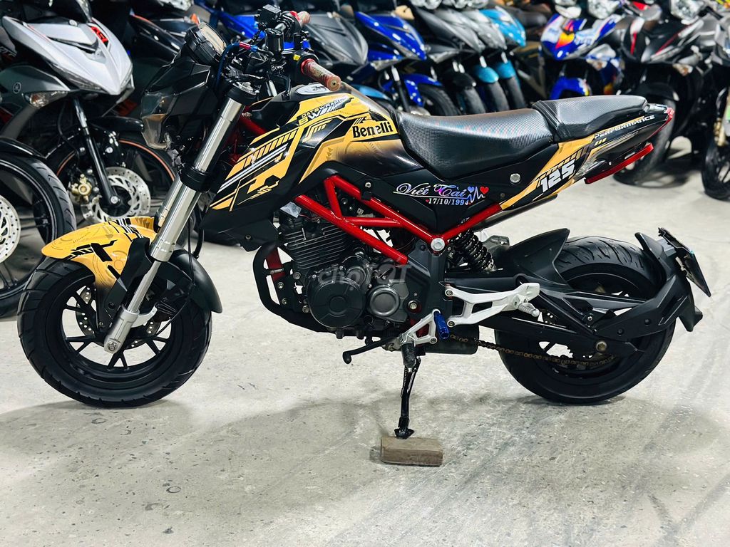 XE MÁYTHANH TÙNG_TNT 125 VÀNG ĐEN ZIN CÔN TAY MINI. Mua bán Xe máy tại Quận Nam Từ Liêm Hà Nội được đăng bởi THANH TÙNG hình 5