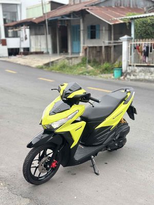 Honda Vario 150 2017 Vàng chanh