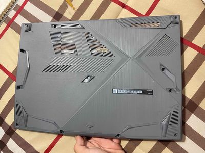 máy còn nguyên zin. Mua bán Laptop tại Thành phố Dĩ An Bình Dương được đăng bởi quốc huy