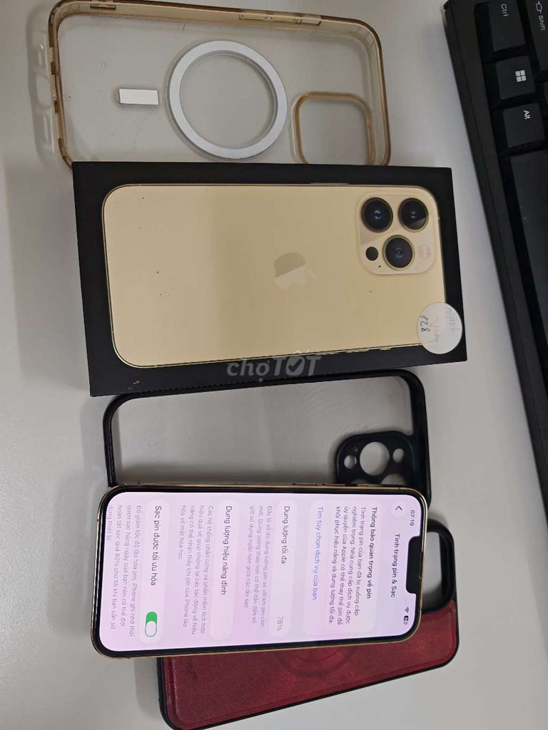 iPhone 13 Pro 128gb Vàng, Zin, chính hãng TGDD. Mua bán Điện thoại tại Thành phố Bắc Ninh Bắc Ninh được đăng bởi Nguyen Hoan hình 1
