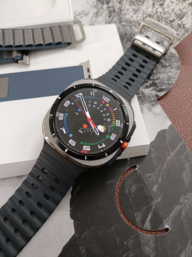 Samsung Watch Ultra LTE, 47mm Bạc Titan BH dài