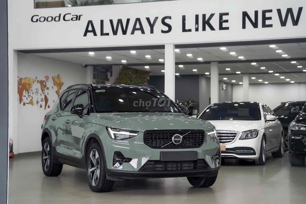 Volvo XC40 2024 - 1400 km Bank 90%. Mua bán Ô tô tại Quận 7 Tp Hồ Chí Minh được đăng bởi PHÁT ĐẠT LUXURY CAR hình 1