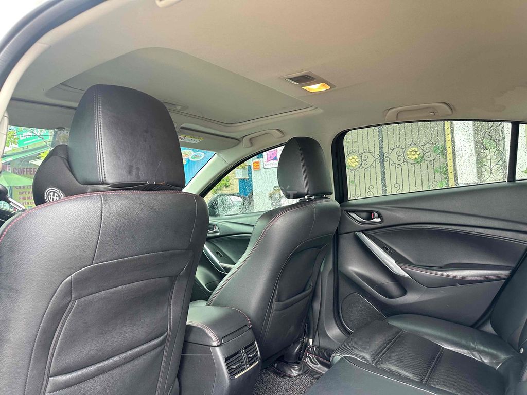 Mazda 6 2015 2.0 AT - 100000 km. Mua bán Ô tô tại Quận Sơn Trà Đà Nẵng được đăng bởi Châu Nguyễn hình 12