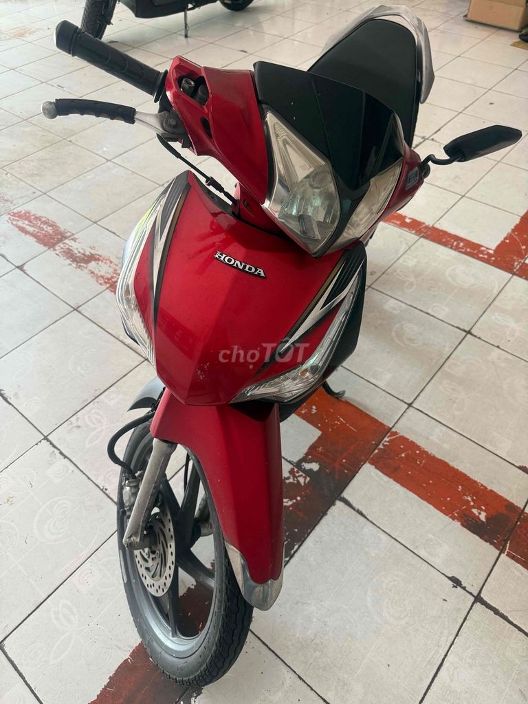 Honda Future 125i Sport Черно-красный