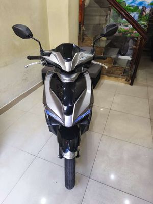 Airblade 2018 Fi trùm mền bstp mới 98 %
