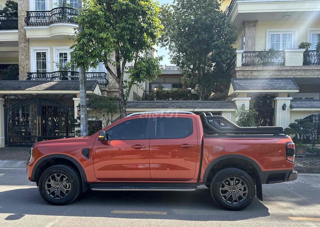 Wildtrak 2.0L 4x4 AT 2023. Mua bán Ô tô tại Quận Long Biên Hà Nội được đăng bởi Trang Gala hình 7