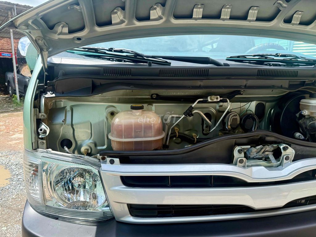 Toyota Hiace phom mới máy dầu tải VAN chạy giờ cấm. Mua bán Ô tô tại Quận 7 Tp Hồ Chí Minh được đăng bởi Chuyên mua bán xe tải VAN chạy  được giờ cấm hình 18