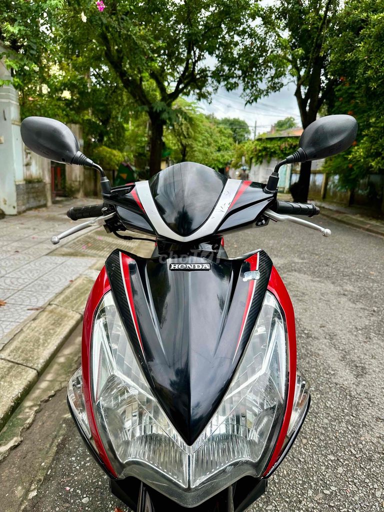 AB 2012 xe đẹp máy êm liên hệ ***. Mua bán Xe máy tại Thành phố Huế Thừa Thiên Huế được đăng bởi Xe Máy Trường An Phát hình 5