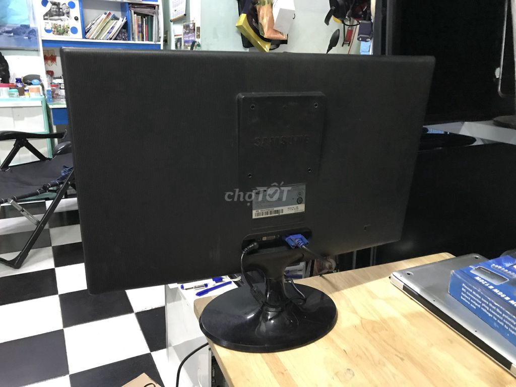 Màn hình 24in Samsung led mỏng, đẹp, Full HD. Mua bán Phụ kiện (Màn hình, Chuột...) tại Quận 3 Tp Hồ Chí Minh được đăng bởi Anh Dũng hình 2