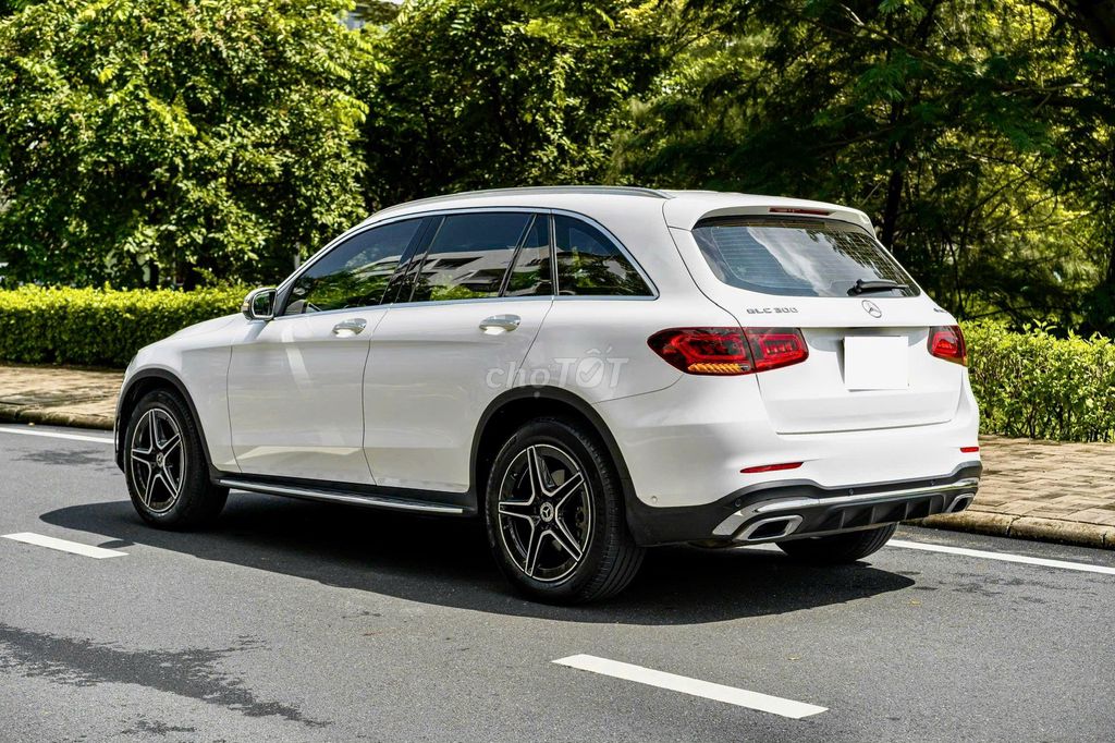 Mercedes GLC300 V1 2022 - sang trọng thể thao. Mua bán Ô tô tại Thành phố Thủ Đức Tp Hồ Chí Minh được đăng bởi Trường Nguyễn Xe Sang hình 3