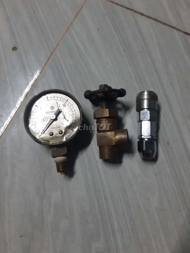 Đồng hồ áp suất TOKICO Nhật Bản. Mua bán Đồ chuyên dụng, Giống nuôi trồng tại Quận 8 Tp Hồ Chí Minh được đăng bởi tam hình 1