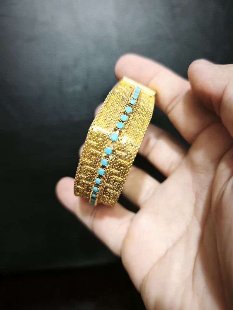 Vòng tay Nữ Mạ vàng . Mua bán Đồ sưu tầm, đồ cổ tại Quận 11 Tp Hồ Chí Minh được đăng bởi Tú hình 1