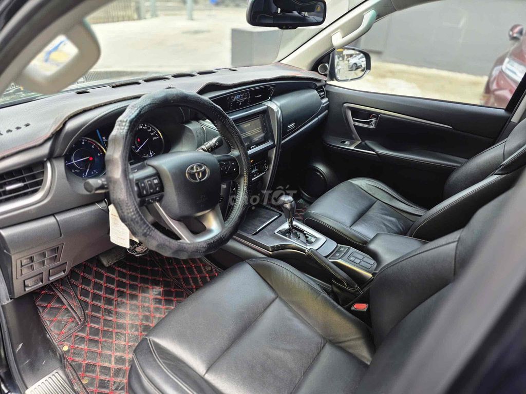 Toyota Fortuner 2.4G AT xe chất đẹp xhd được. Mua bán Ô tô tại Quận Tân Phú Tp Hồ Chí Minh được đăng bởi Nguyễn Tân Xe Lướt  hình 6