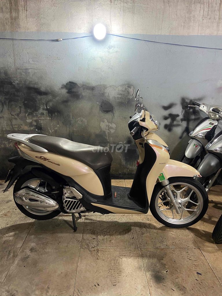 sh mode xe đẹp máy zin êm chất. Mua bán Xe máy tại Thành phố Dĩ An Bình Dương được đăng bởi Cửa Hàng Xe Máy Huy Khoa  hình 4