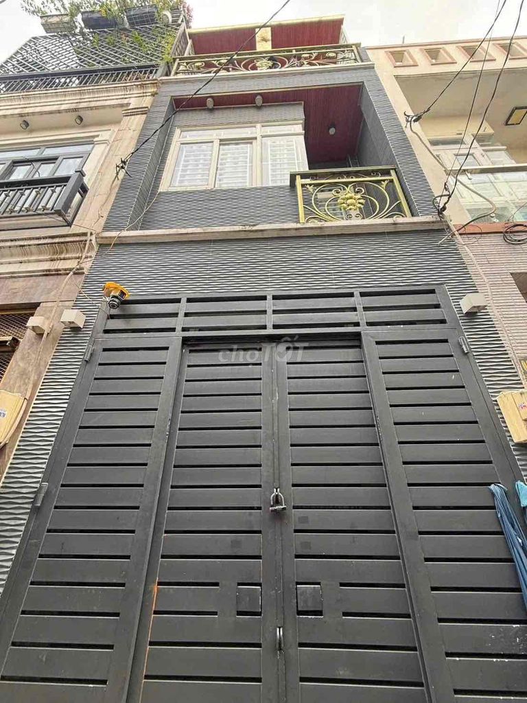 Rent · 4 bd · 40 м² · Quận Gò Vấp, ул. Đường Lê Đức Thọ