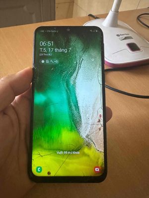 Máy M20 Bể Kính Chữa Cháy. Mua bán Điện thoại tại Quận Tân Phú Tp Hồ Chí Minh được đăng bởi a Đức