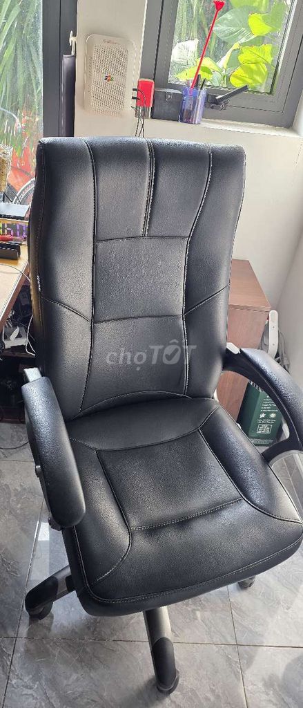 Ghế văn phòng Hòa Phát Đen Da. Mua bán Đồ dùng văn phòng tại Thành phố Thuận An Bình Dương được đăng bởi Nguyễn Chí Đại hình 1