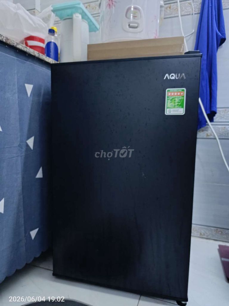 Tủ lạnh mini Aqua AQR-D100FA(BS) Đen Như mới. Mua bán Tủ lạnh tại Thành phố Thủ Đức Tp Hồ Chí Minh được đăng bởi Hiếu Đặng Trung hình 1