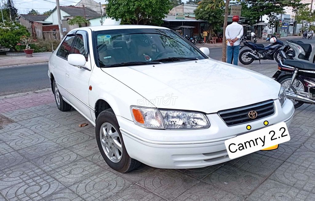 Camry 2000 Le - 299999 km. Mua bán Ô tô tại Thành phố Trà Vinh Trà Vinh được đăng bởi Đức Trà Vinh hình 2