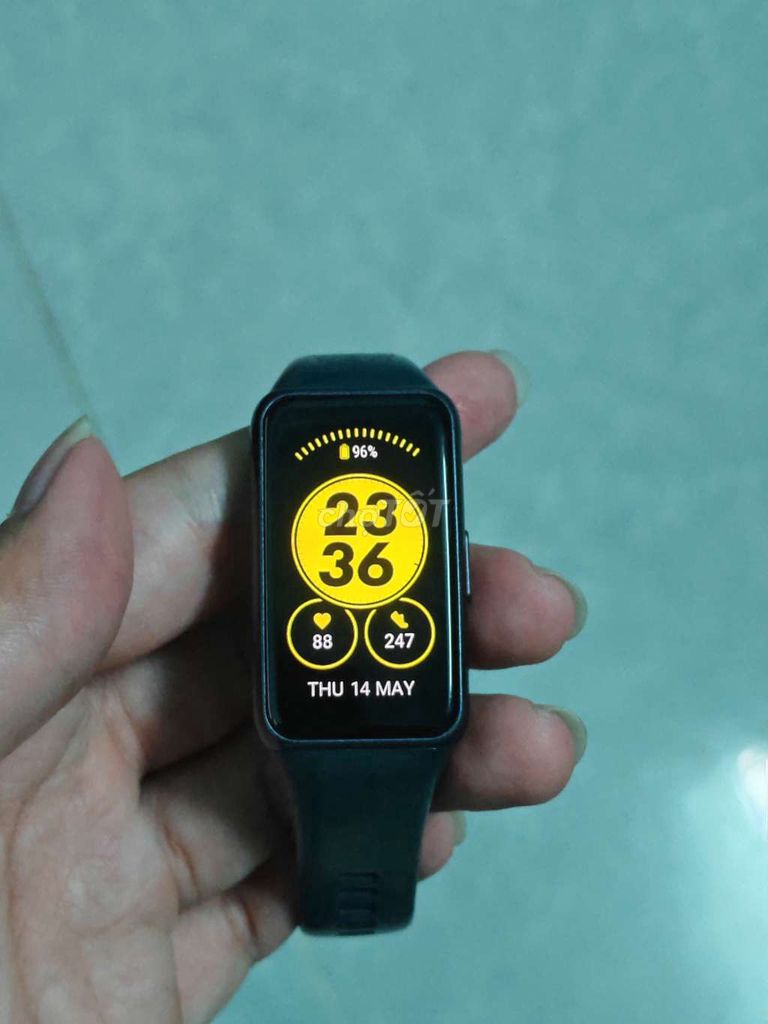 Huawei Band 6 Đen không sạc. Mua bán Thiết bị đeo thông minh tại Quận Bình Tân Tp Hồ Chí Minh được đăng bởi Thắng hình 1