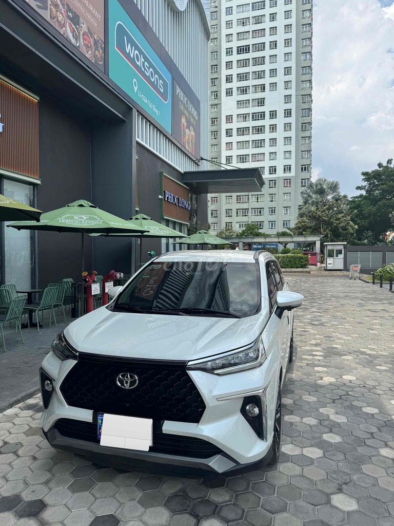 Toyota Veloz Cross 2022 CVT Top - 42000 km