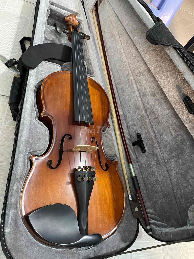Đàn Violin Victoria Gỗ thật 4/4 Nâu. Mua bán Nhạc cụ tại Quận 12 Tp Hồ Chí Minh được đăng bởi Mua Bán đàn Organ hình 1