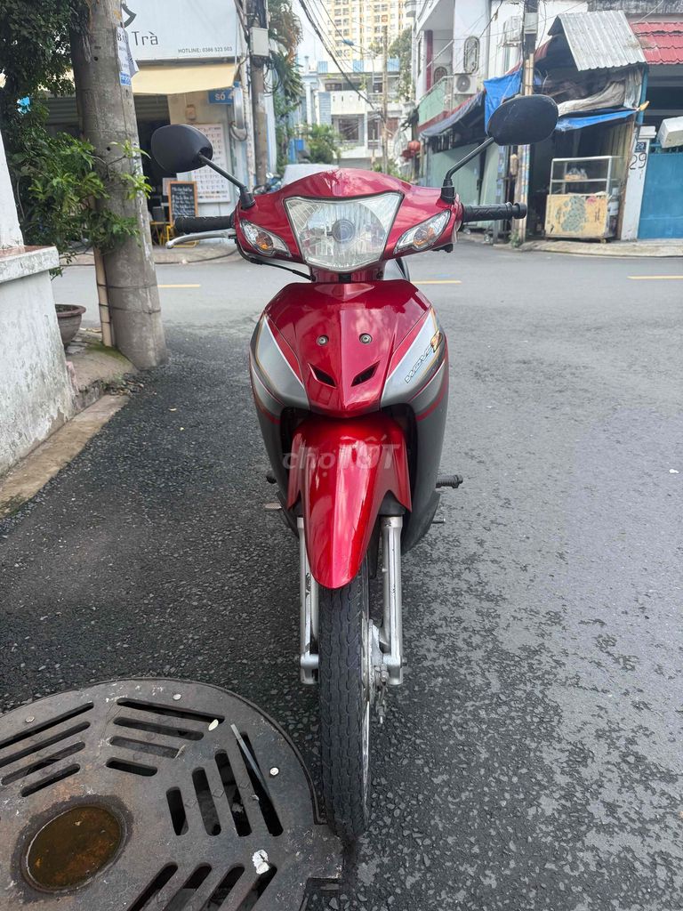 Honda Wave красный, полуавтомат