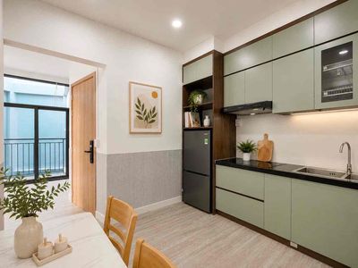 Căn hộ 1 Phòng Ngủ Tách Bếp 55m2 mặt tiền đường Trần Bình Trọng Quận 5