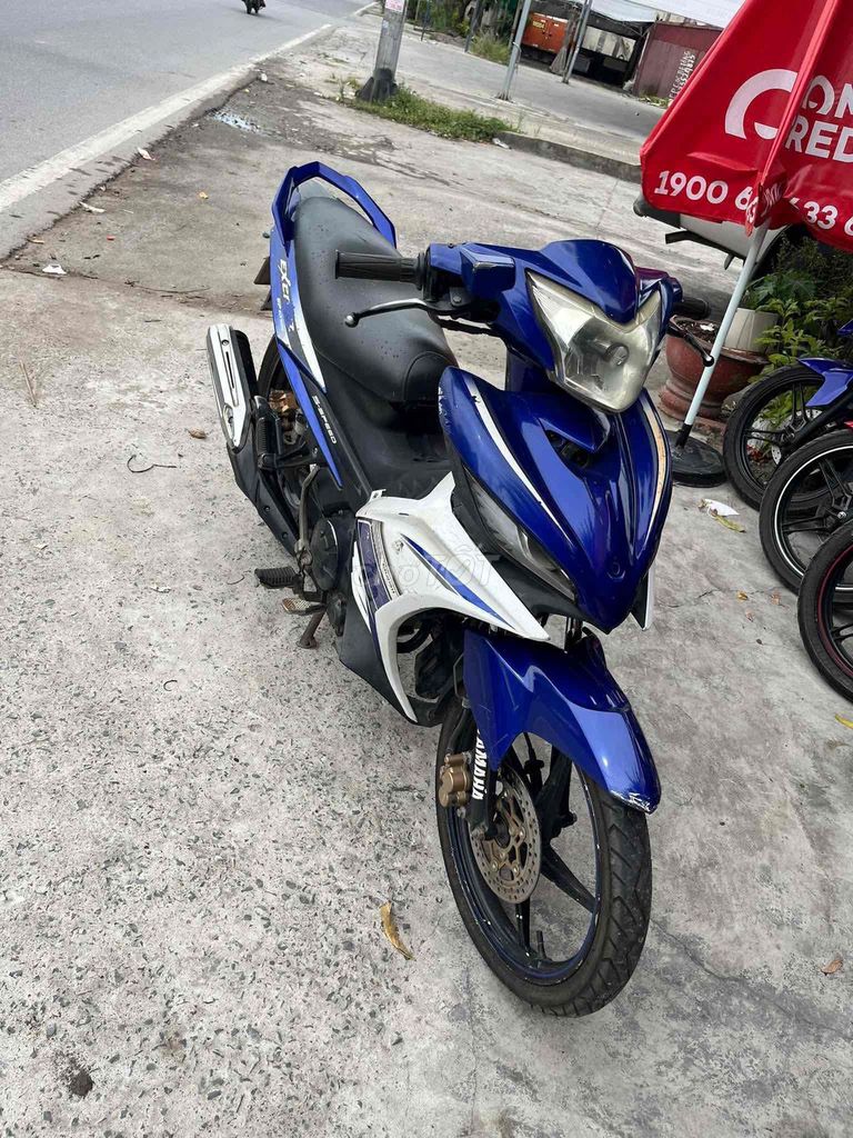 Возбудитель Yamaha 2012, синий, белый
