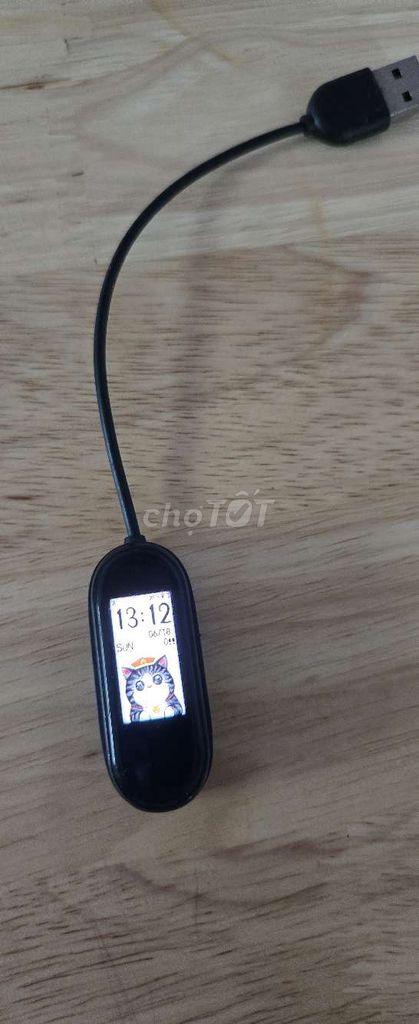 Xiaomi mi band. Mua bán Thiết bị đeo thông minh tại Thành phố Thủ Dầu Một Bình Dương được đăng bởi Nguyễn Thành hình 1
