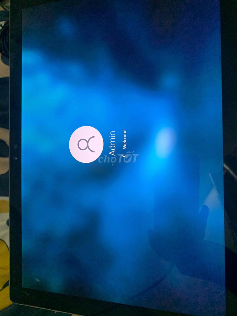 Microsoft Surface Pro 4 i5 4GB/128GB Bạc. Mua bán Máy tính bảng tại Huyện Nhà Bè Tp Hồ Chí Minh được đăng bởi Huỳnh Băng hình 1
