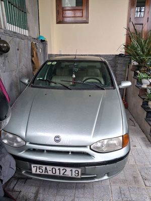 Fiat Siena Bạc 5 chỗ Số sàn. Mua bán Ô tô tại Thành phố Huế Thừa Thiên Huế được đăng bởi Hồng Đức
