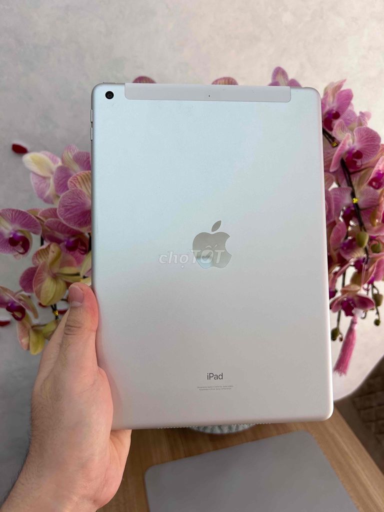 iPad Gen 9 64GB Bạc máy ngoại hình đẹp giá tốt. Mua bán Máy tính bảng tại Thành phố Buôn Ma Thuột Đắk Lắk được đăng bởi Nguyễn Hoàng hình 1