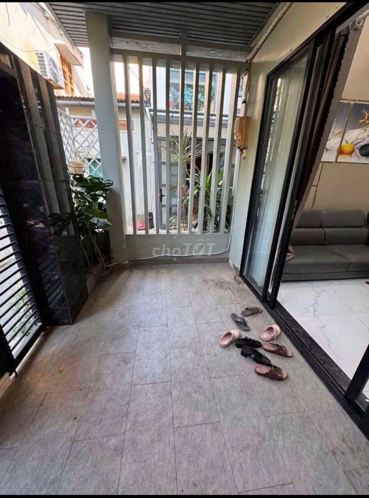 Furnished house with mezzanine off Nguyễn Chí Thanh — photo 12