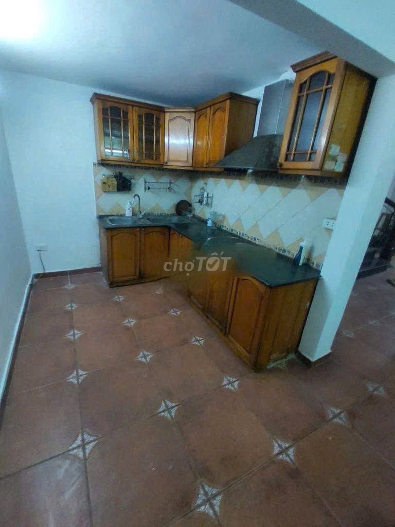 Cho thuê nhà 65m² x 3 tầng ngõ 251 Xã Đàn, Đống Đa, HN