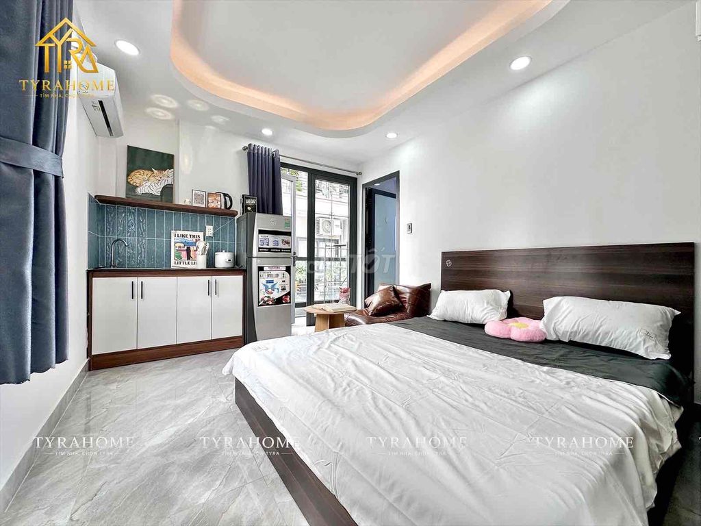 THUÊ CĂN HỘ HOÀNG HOA THÁM 25M2 NHÀ MỚI - BAN CÔNG FULL NỘI THẤT