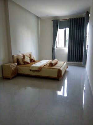 Rent · 2 bd · 90 м² · Quận Ngũ Hành Sơn, ул. Đường Lê Văn Tâm