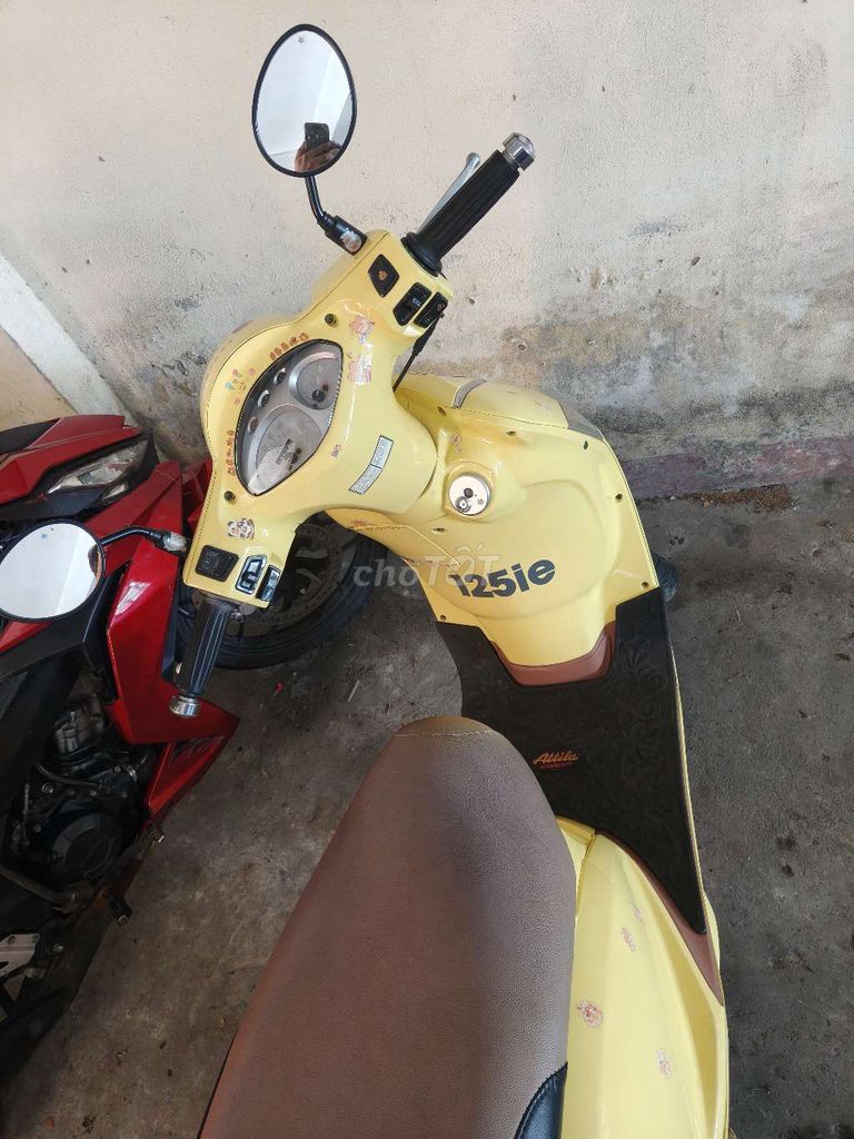 Cần bán lại xe Attila Elizabeth 2012 Fi phun xăng. Mua bán Xe máy tại Quận Sơn Trà Đà Nẵng được đăng bởi Aklai hình 3