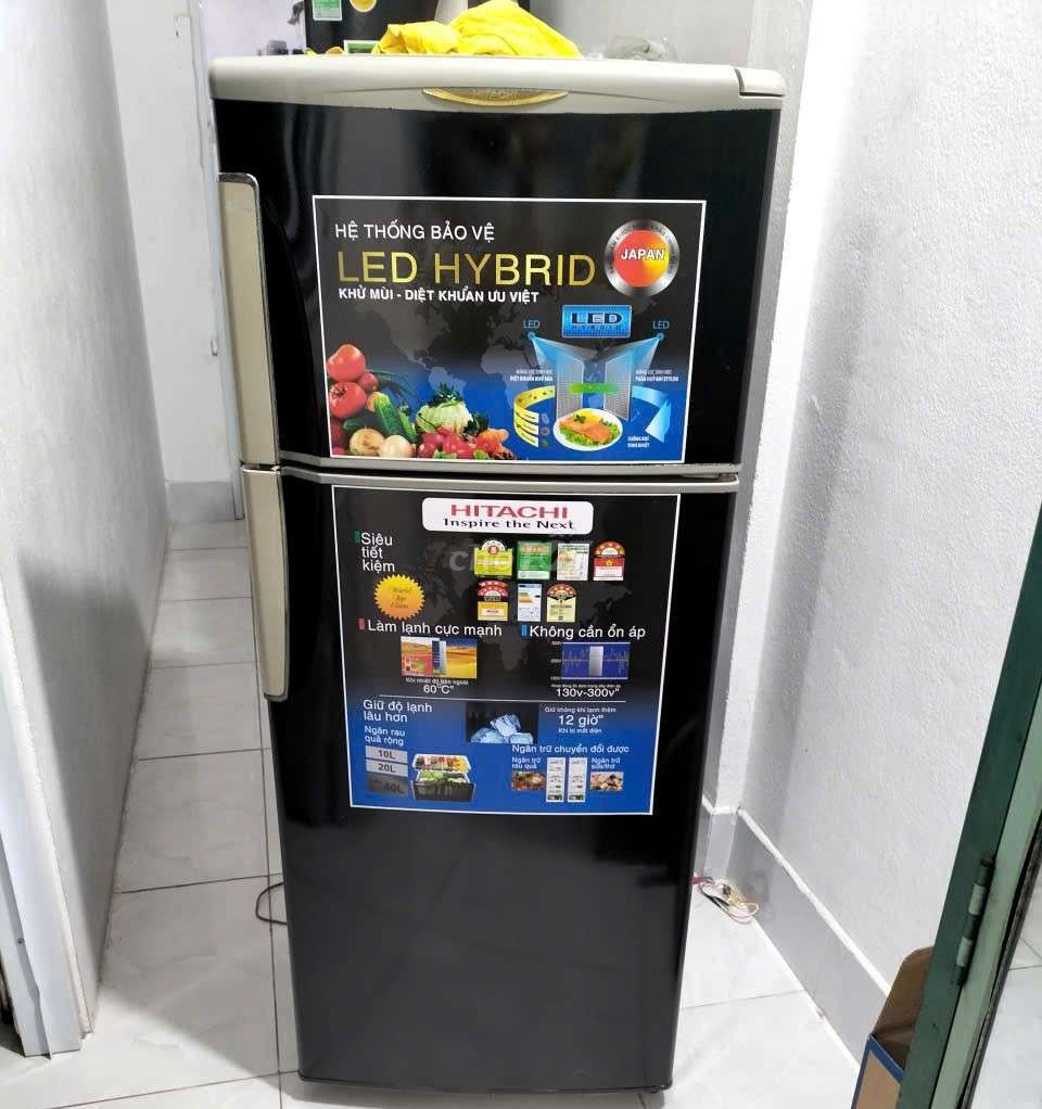 Tủ lạnh Hitachi 167lít ko đóng tuyết. Mua bán Tủ lạnh tại Quận 12 Tp Hồ Chí Minh được đăng bởi Phương Anh  hình 1