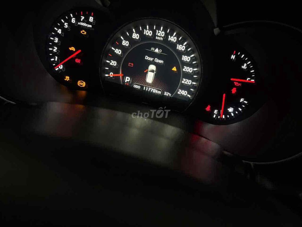 Kia Sorento 2.4 Premium ĐK 3/2020 Odo 12.000 km. Mua bán Ô tô tại Quận 8 Tp Hồ Chí Minh được đăng bởi Hiếu Trần hình 20
