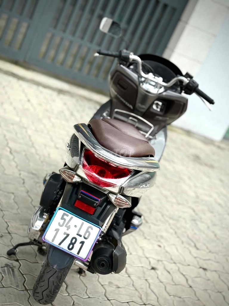 Pcx thái - ( nợ xấu chỉ cần 13🍎 ). Mua bán Xe máy tại Quận 8 Tp Hồ Chí Minh được đăng bởi Phạm Đức hình 6