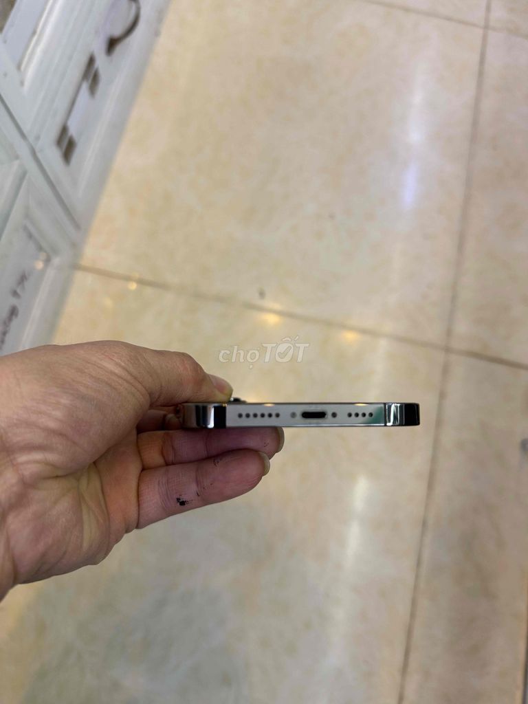 Điện thoại iPhone 12PROMAX 512 QUỐC TẾ màu Bạc. Mua bán Điện thoại tại Huyện Mê Linh Hà Nội được đăng bởi Nguyễn Tuân hình 1