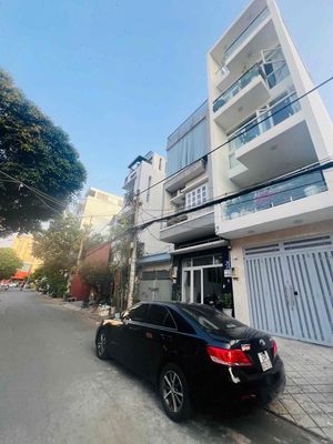 Nhà phố 72 m² · 5 PN · Đường số 3