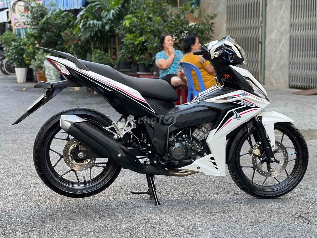 Honda Winner V1 150 2019 Trắng Đen. Mua bán Xe máy tại Quận 11 Tp Hồ Chí Minh được đăng bởi Hưng Từ hình 7
