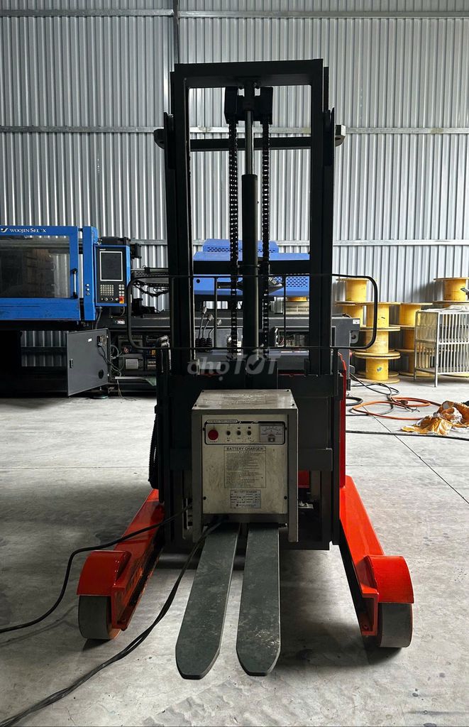 Xe nâng điện Hansung WWR-13 2016. Mua bán Phương tiện khác tại Thành phố Thuận An Bình Dương được đăng bởi Jieum Business hình 1