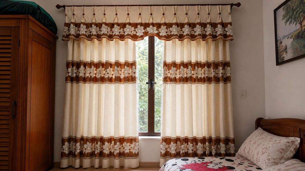 Bộ 3 rèm sang trọng. Mua bán Nội thất, đồ gia dụng khác tại Quận Hải Châu Đà Nẵng được đăng bởi Oanh Vũ hình 1