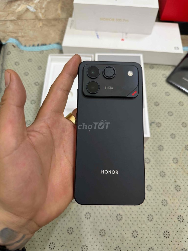 Honor WIN RT 256GB Đen pin 10000mah fullbox. Mua bán Điện thoại tại Quận Tân Bình Tp Hồ Chí Minh được đăng bởi Nguyễn Thắng Mobile hình 1
