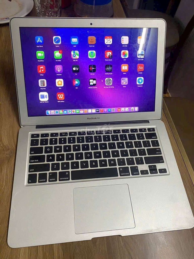Apple MacBook Air 2017 i5 8GB/256GB Bạc. Mua bán Laptop tại Quận Bình Thuỷ Cần Thơ được đăng bởi Hiếu Nghĩa Đặng hình 1