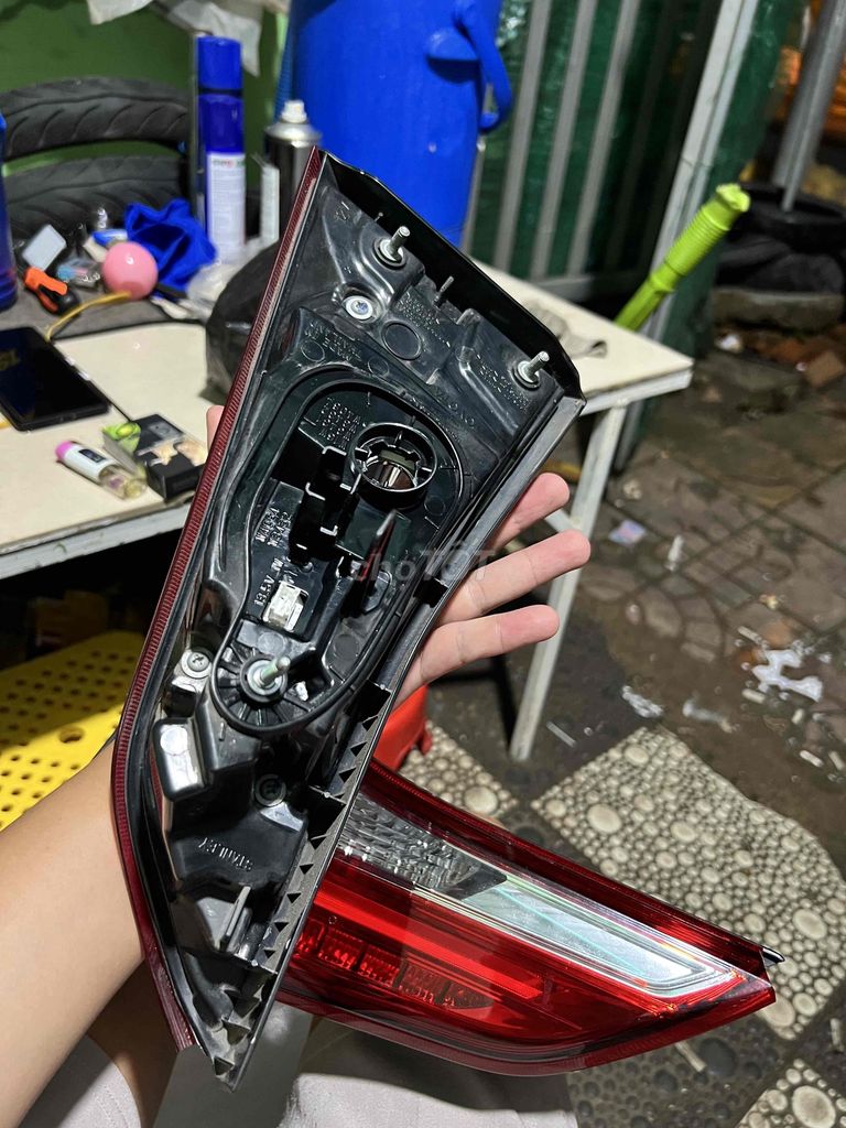 cặp đèn hậu vios 2022 zin tháo xe đẹp 97%. Mua bán Phụ tùng xe tại Quận Cái Răng Cần Thơ được đăng bởi Hoàng Kiệt hình 6