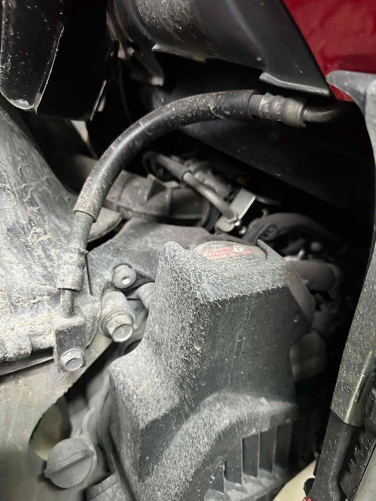 SH 150i 2013 xe còn đẹp chạy ngon. Mua bán Xe máy tại Thành phố Thủ Dầu Một Bình Dương được đăng bởi Nguyễn Cao Trí hình 7